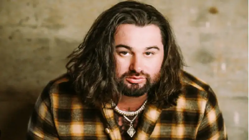 Koe Wetzel Net Worth in 2025: Lifestyle, Music Career & Success